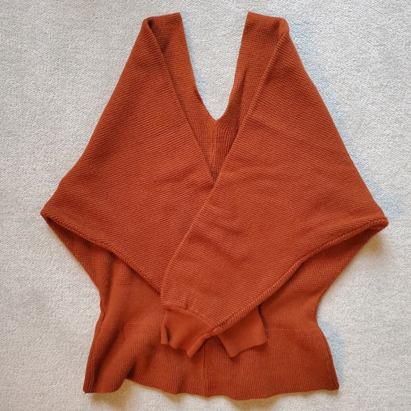 COZY V-NECK CROPPED SWEATER - Picture 2 of 2